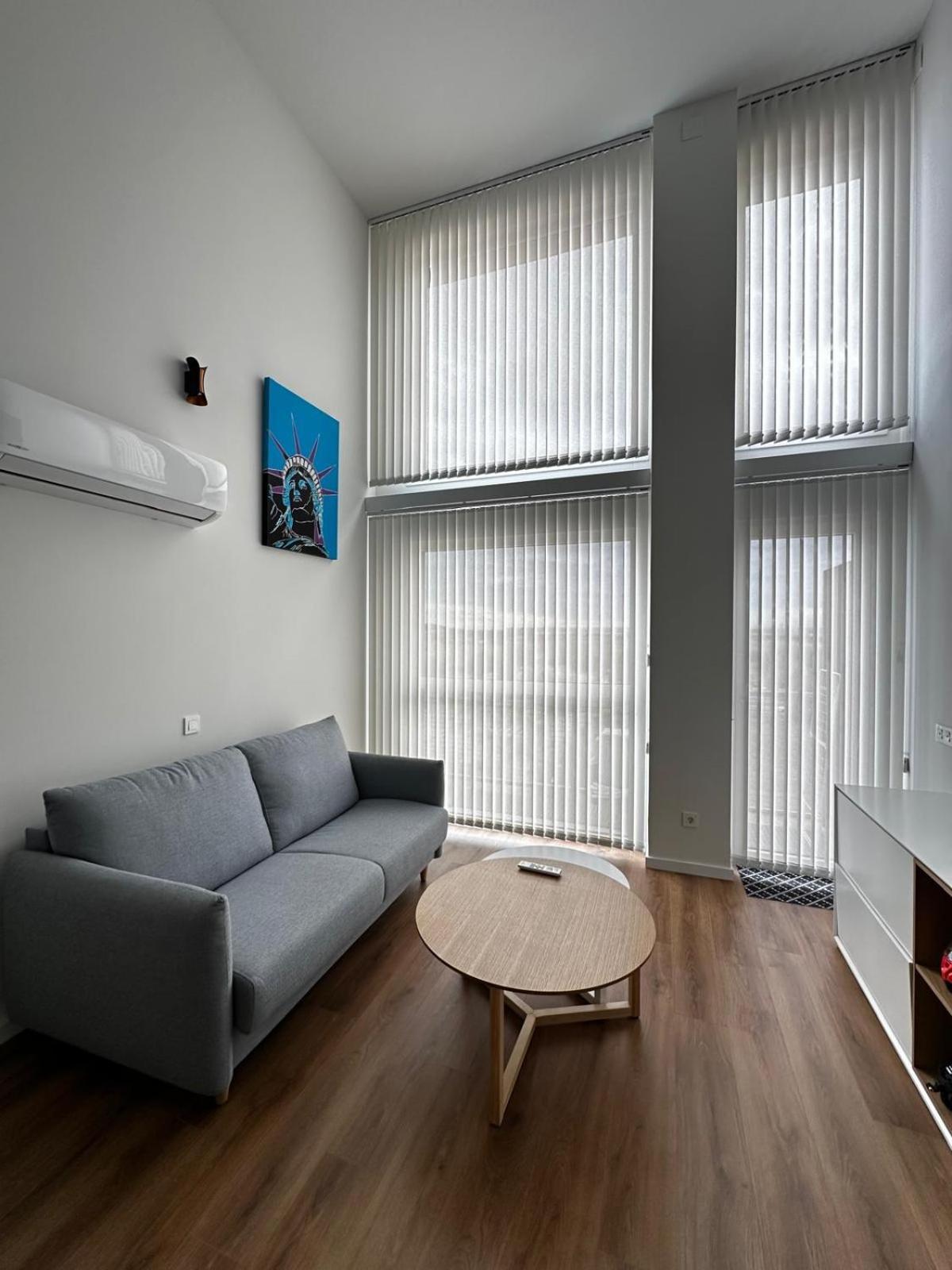 Black Rock Loft Apartment Madrid Ngoại thất bức ảnh